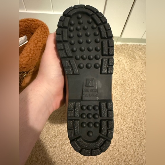 Land’s End Kids Expedition Waterproof Insulated Snow Boots - Picture 13 of 13